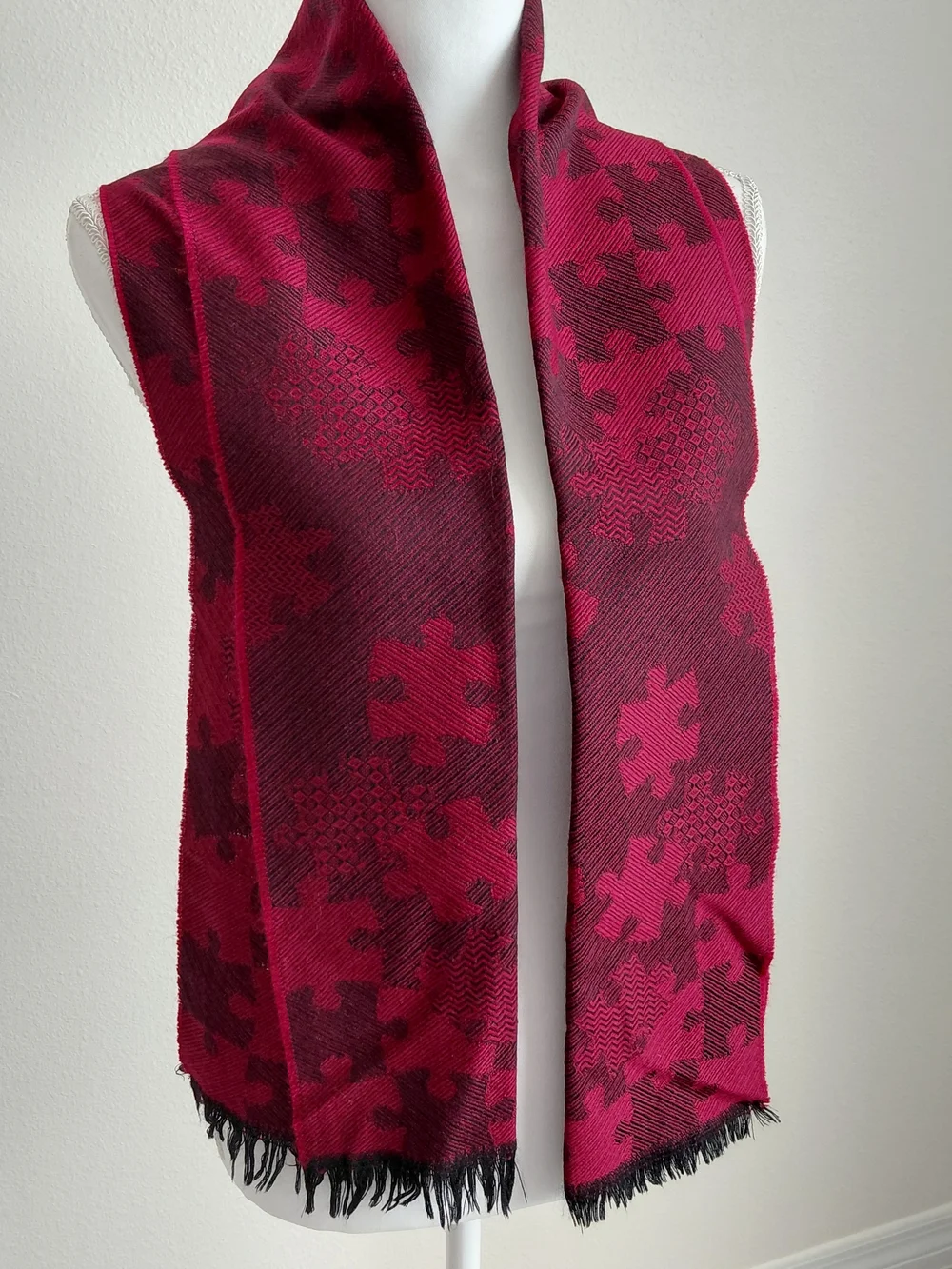 Red & Black Jacquard Wool Scarf for Men